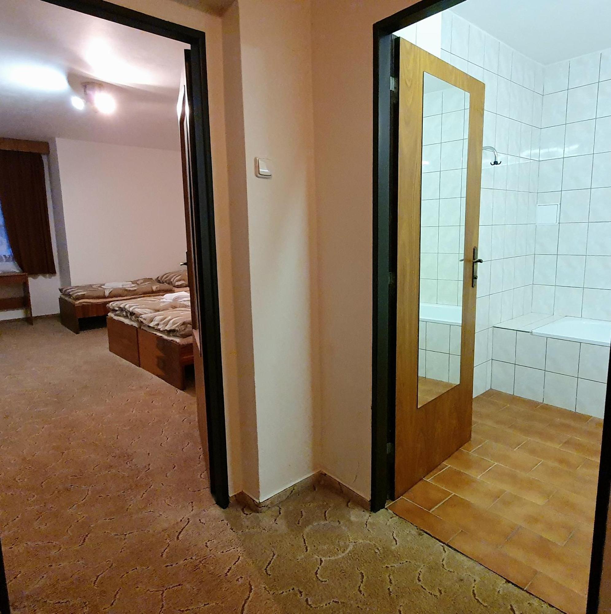 Holensky Dvur Otel Ratibor  Oda fotoğraf
